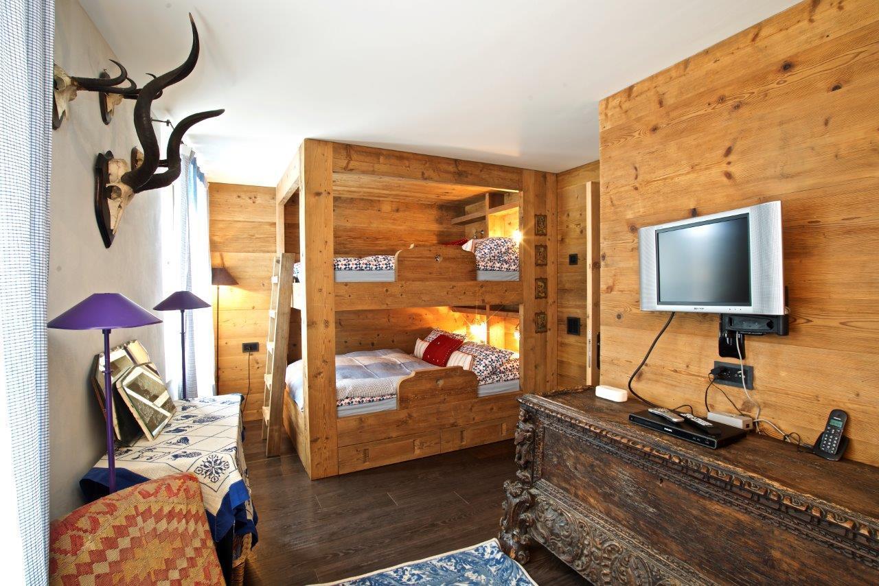 Chesa La Posta Apartment Samedan Bagian luar foto
